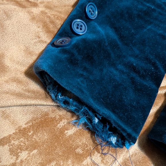 Women's Deep Teal Velvet Blazer - Classic Single-Breasted Style - Picture 5 of 5